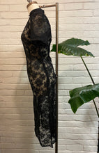Load image into Gallery viewer, 1950’s Vintage Silk Black Lace Cheongsam Dress
