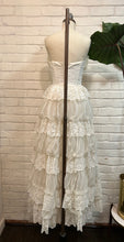Load image into Gallery viewer, 1940’s Vintage Tiered Cream Lace Dress
