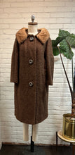 Load image into Gallery viewer, 1950’s Vintage Sable Fur Brown Coat
