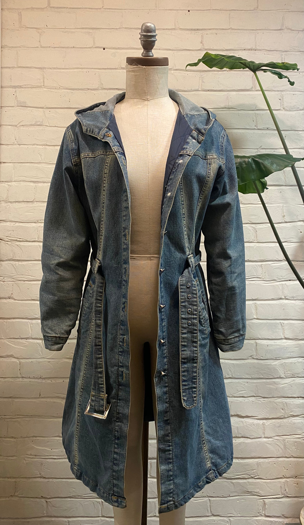 1990’s Vintage Denim Hoodie Jacket