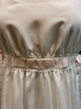 Load image into Gallery viewer, 1950’s Vintage Coquette Ribbon Bow Top
