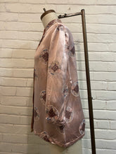 Load image into Gallery viewer, 1970’s Vintage Pink Satin Embroidered Top
