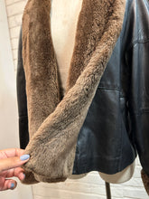 Load image into Gallery viewer, 1990’s Vintage Sheath Leather &amp; Faux Fur Jacket
