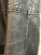 Load image into Gallery viewer, 1990’s Vintage Sheath Leather &amp; Faux Fur Jacket
