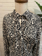 Load image into Gallery viewer, 1980’s Vintage Abstract Wrap Dress
