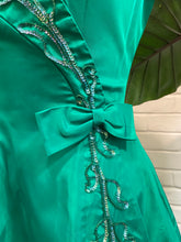Load image into Gallery viewer, 1950’s Vintage Green ”Mrs. Harris Goes to Paris” Dress
