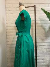 Load image into Gallery viewer, 1950’s Vintage Green ”Mrs. Harris Goes to Paris” Dress
