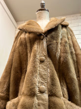 Load image into Gallery viewer, 1970’s Vintage Tan Swing Faux Fur Coat
