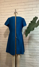 Load image into Gallery viewer, 1960’s Vintage Teal Silk Shift Dress
