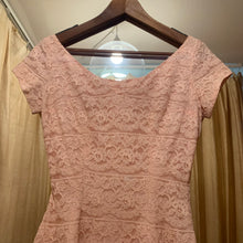 Load image into Gallery viewer, 1950’s pink ombré lace midi dress
