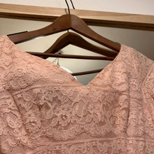 Load image into Gallery viewer, 1950’s pink ombré lace midi dress
