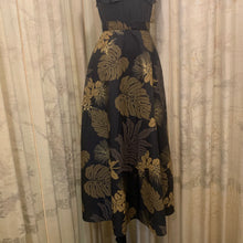 Load image into Gallery viewer, 1970’s luxe Hawaiian midi skirt
