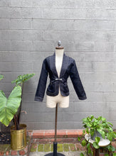 Load image into Gallery viewer, Reversible kimono jacket
