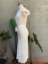 Load image into Gallery viewer, 1940’s woven lace midi dress with red Bakelite buttons
