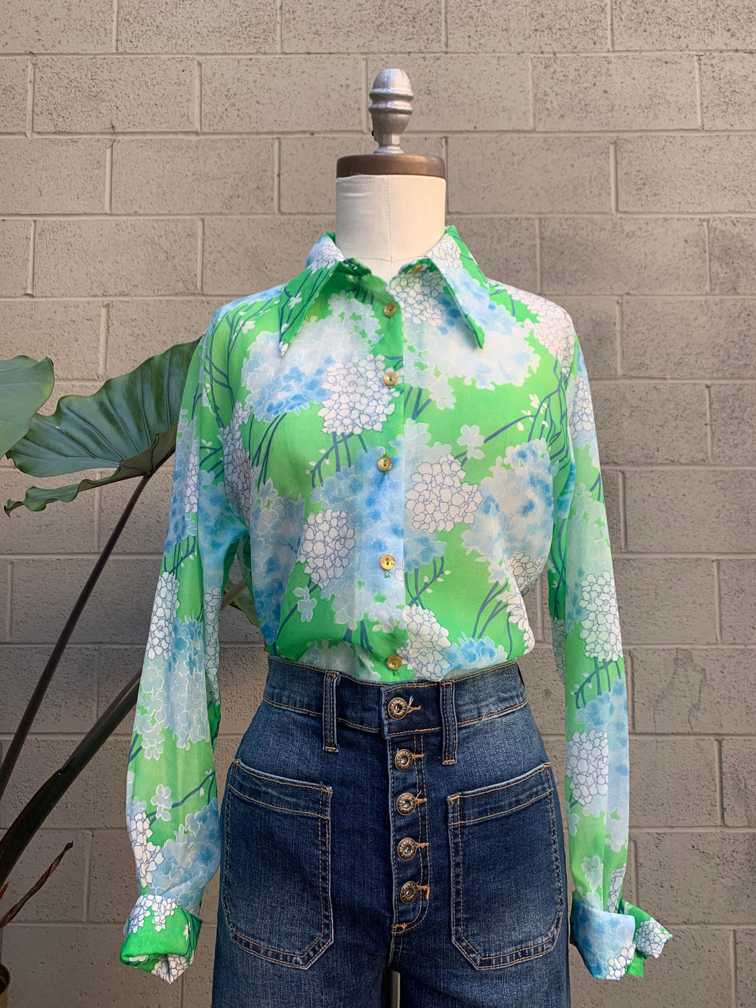 1970’s sheer kelly garden top