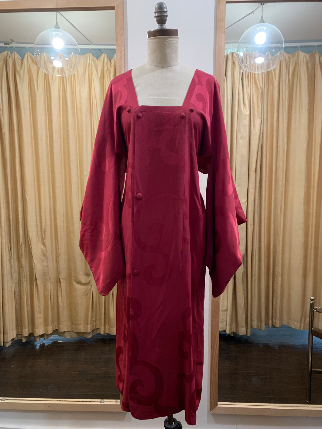 1960’s magenta kimono