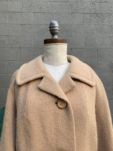 Load image into Gallery viewer, 1960’s wool swing coat
