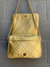 Load image into Gallery viewer, 1980’s gold quilt chain purse

