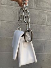 Load image into Gallery viewer, Ivory chain tote

